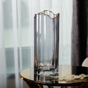 Ваза декоративна Glass Flower скляна 30 см, сірий. Photo 2
