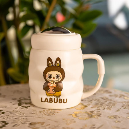 Чашка порцелянова з кришкою Labubu 400 (мл) подарункова кружка прикольна чашка для дітей на подарунок Білий з темно-коричневим FM-54C